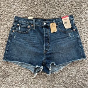 Levi’s 501 High Rise Denim Shorts – Raw Hem – Distressed – Size 34 – NWT
